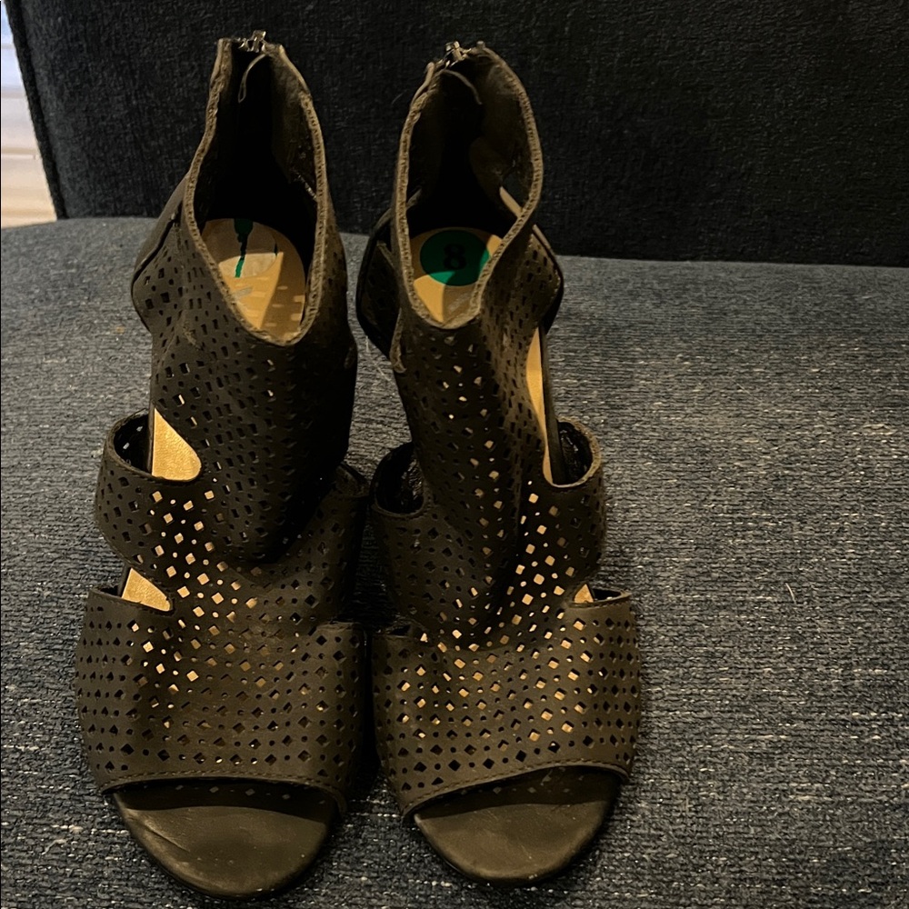 XOXO Black Peep-Toe Heels